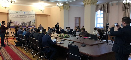 ХХ ғ. 20−50 жж. жаппай саяси қуғын-сүргін құрбандарын ақтау мәселелеріне арналған конференция өтті фото галереи 2